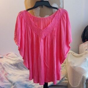 (2 for $20) Winged Top, Peach Color.